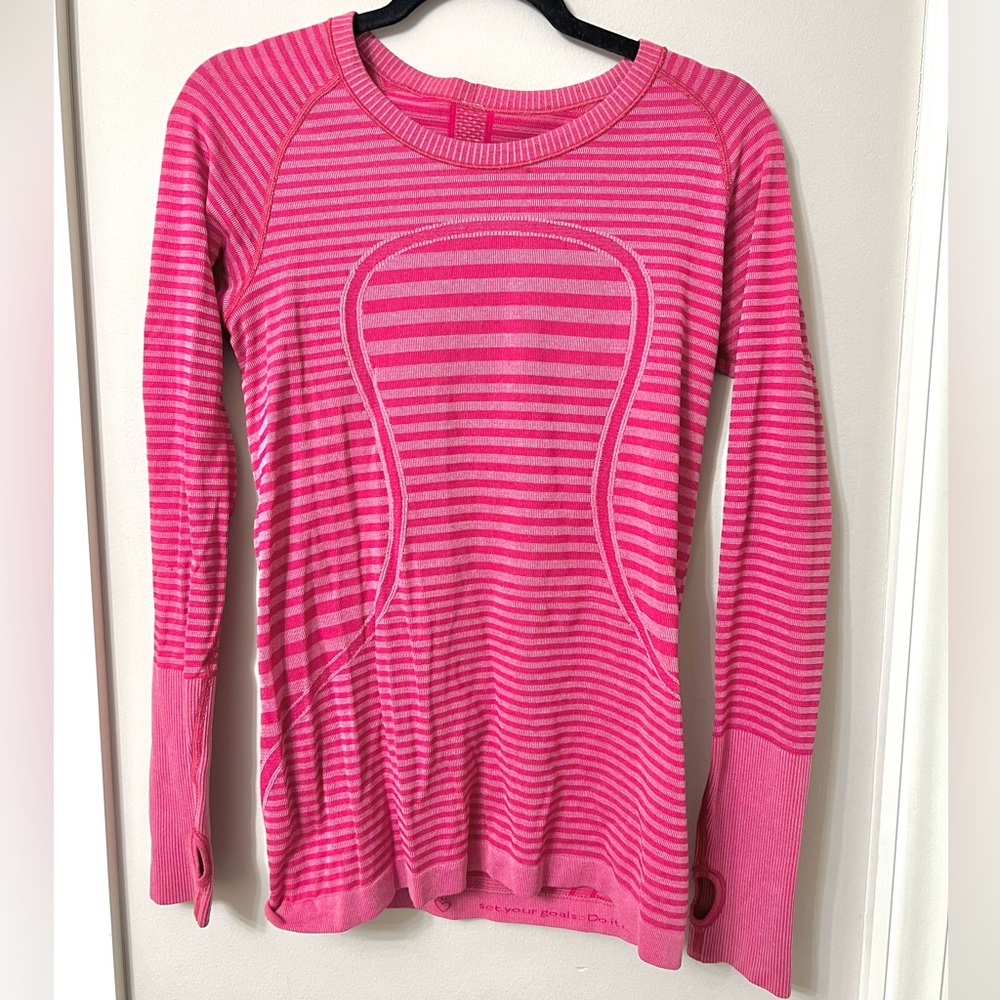 Swiftly Tech Long-Sleeve shirt